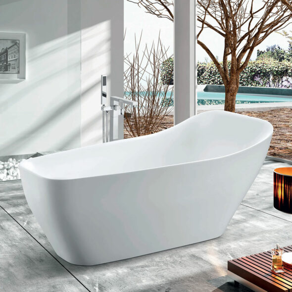 Elegant bathtub for a long relaxing soak